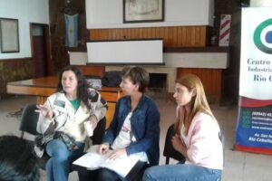 Avenida Hogar Rio Ceballos