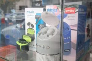 Azul tienda Digital Accesorios tecnológicos