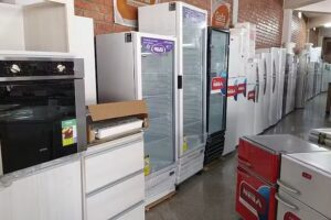 C y M articulos del hogar y de ferretería