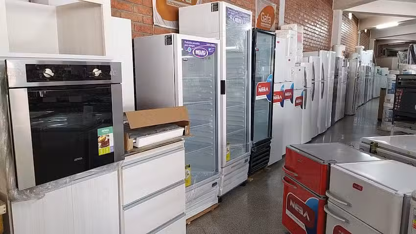 C y M articulos del hogar y de ferretería
