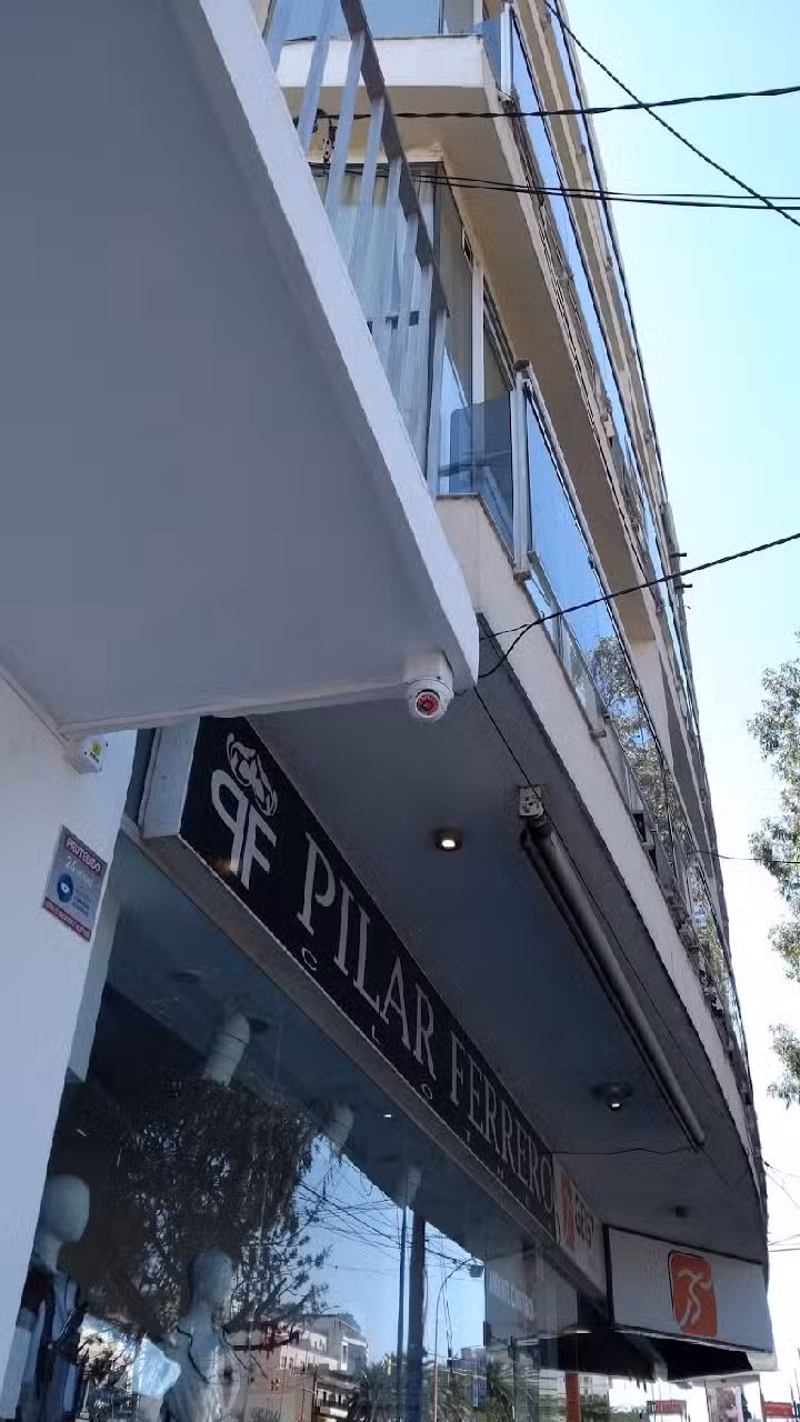 División Cámaras y Alarmas