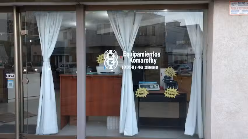 Komarofky Equipamientos