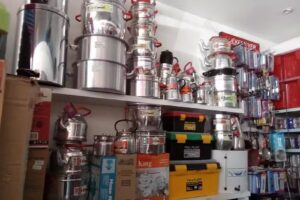 La Plastiqueria Bazar Y Ferreteria