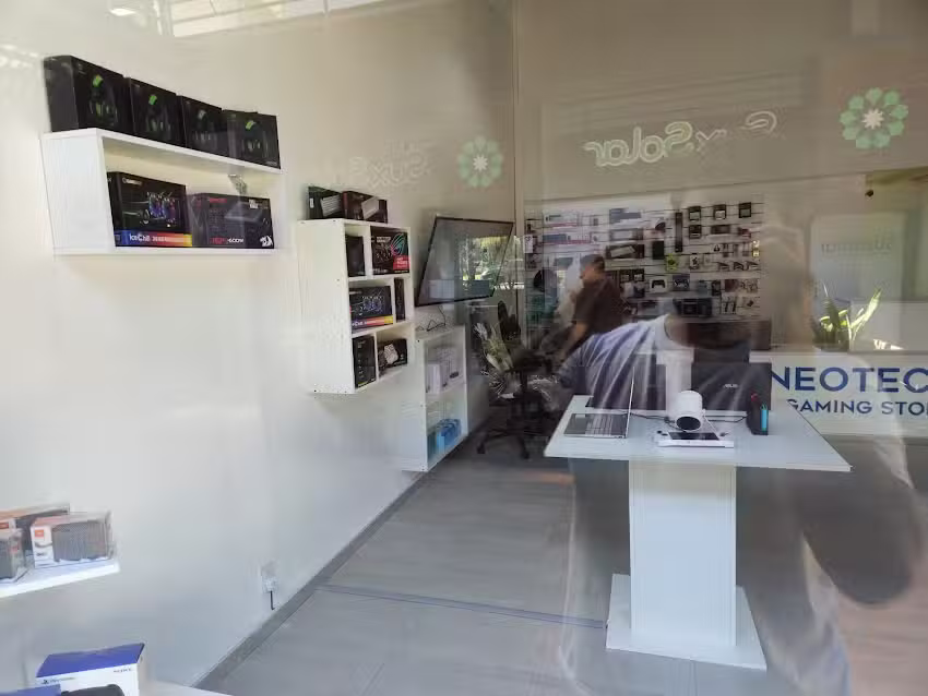 Neotech Gamig Store Funes