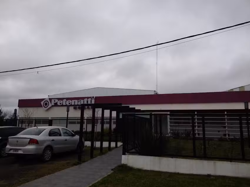 Petenatti Hogar Oficinas y depósitos