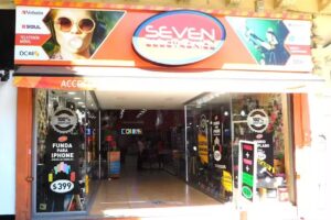 Seven Electronics calle 7 y 51