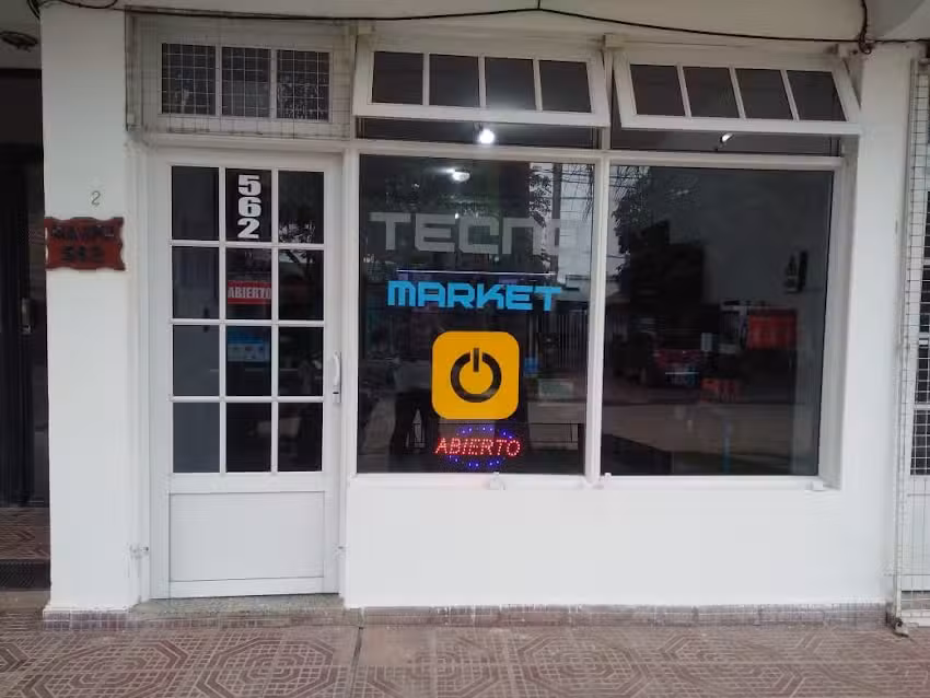 Tecno Market