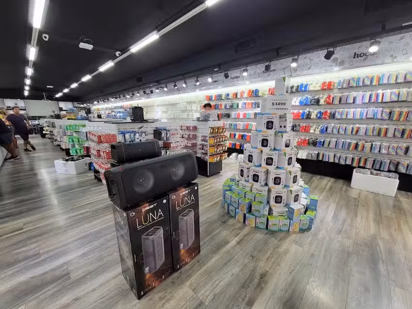 TecnoBoss Importador de Accesorios de Telefonia